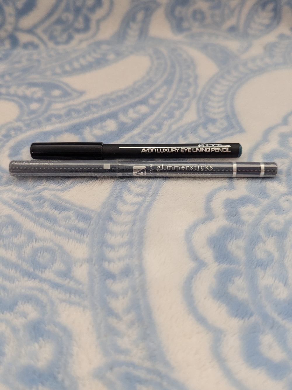 Avon Black Eyeliner Pencil and Glimmersticks Lip Liner Duo - Blue